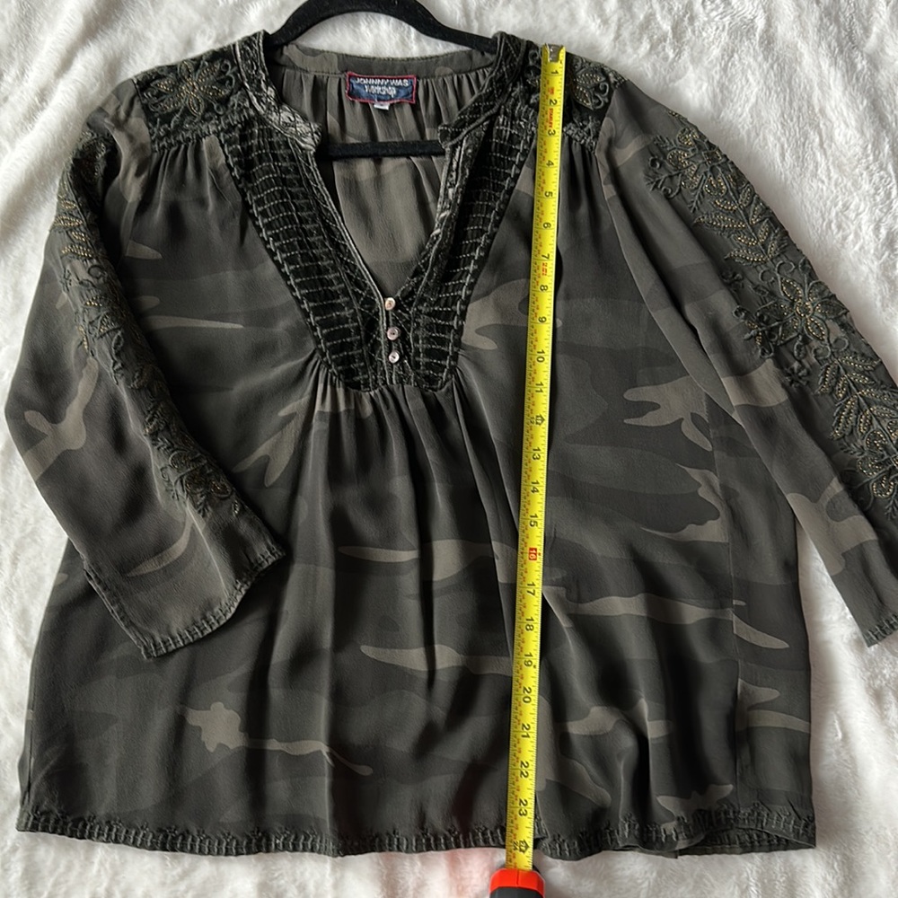 Johnny Was Silk Camo Blouse - Picture 9 of 9